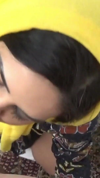 زوجة الأب قرنية سخيف عندما نكون وحدنا في المنزل