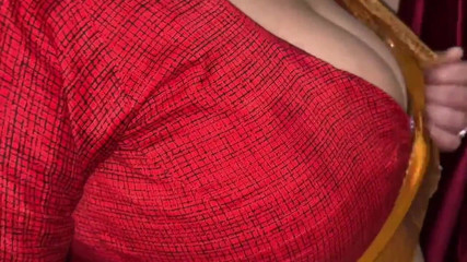 مثير المعلم شيلبا استغل من قبل طالبتها